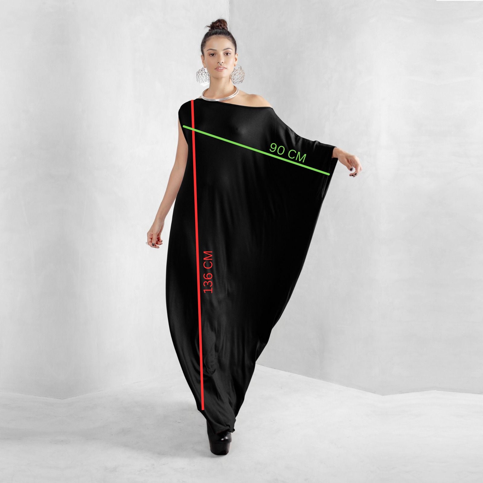 Kaftan Asymmetric Black