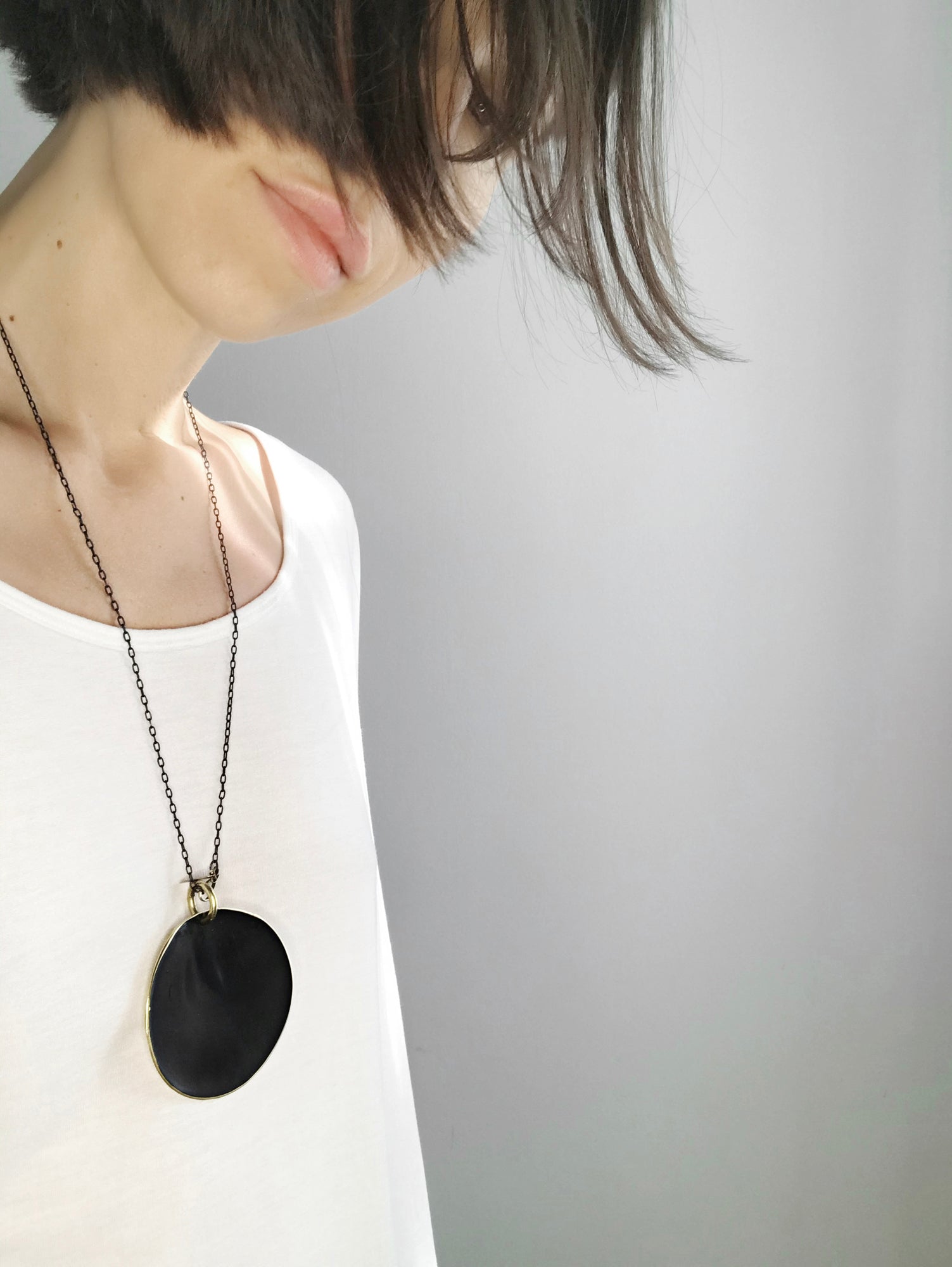 Big Circle Pendant Brass Oxide