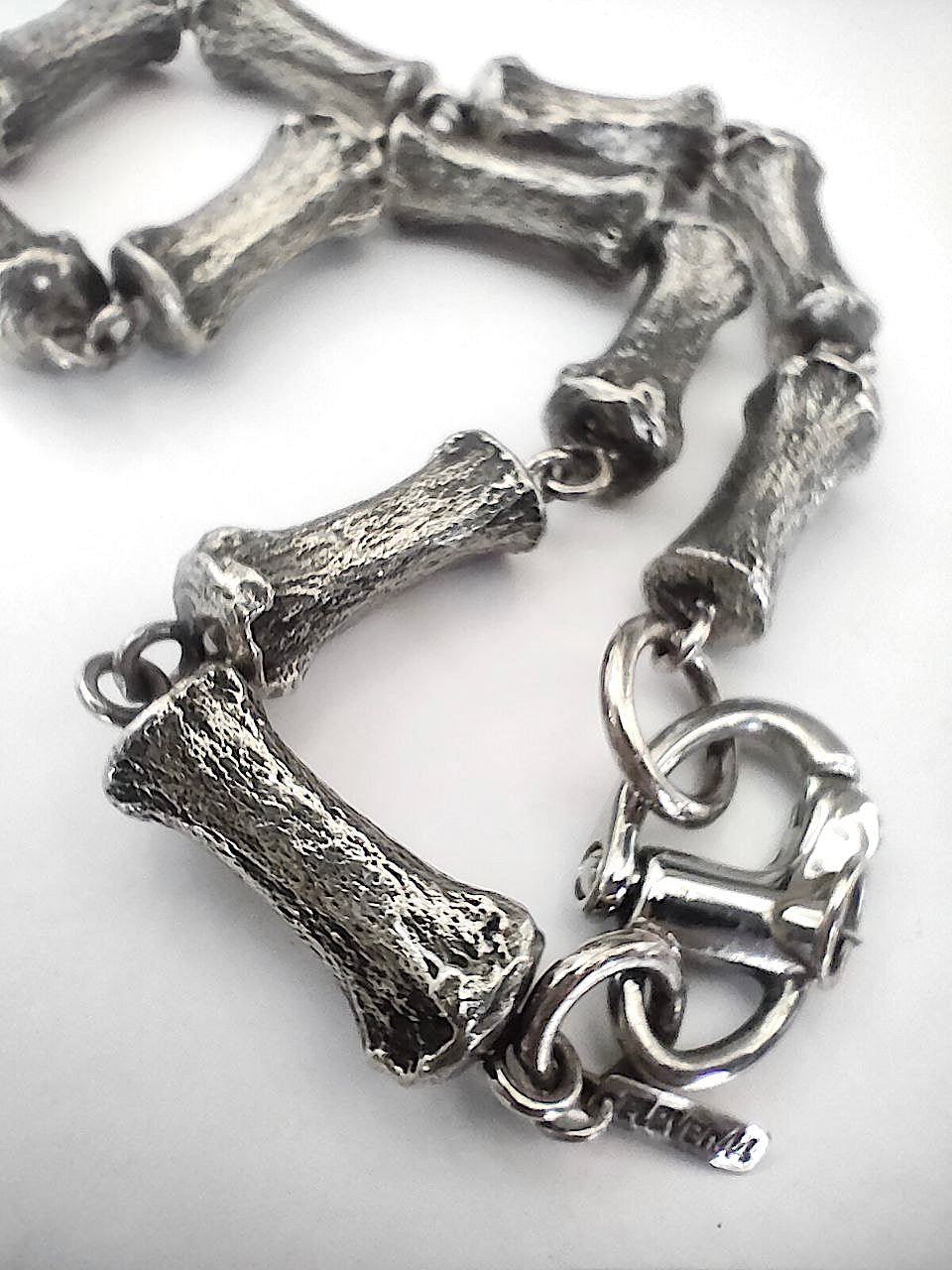 Bone Choker Silver