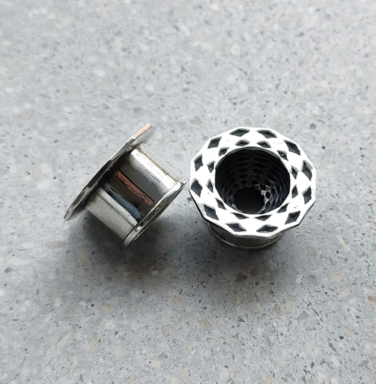 Dome Tunnels Silver
