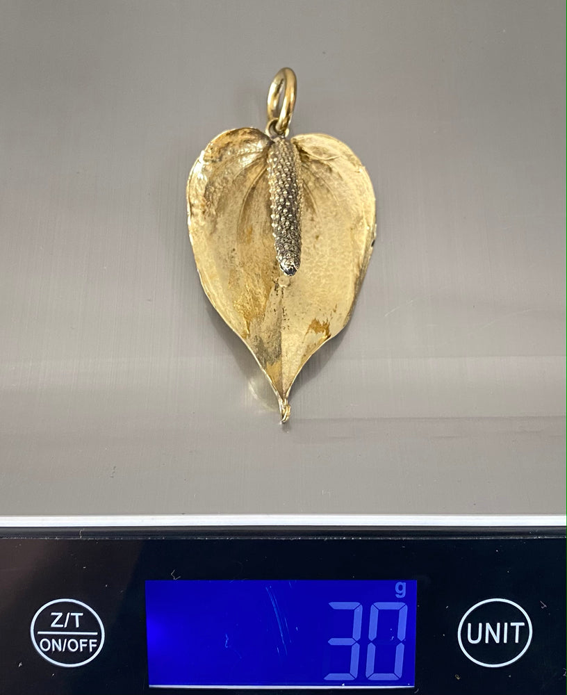 Artherium Flower Pendant Brass - eleven44