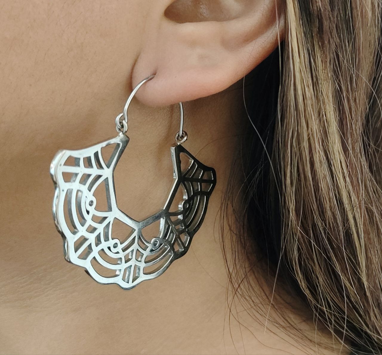 Marigold Hoops Silver