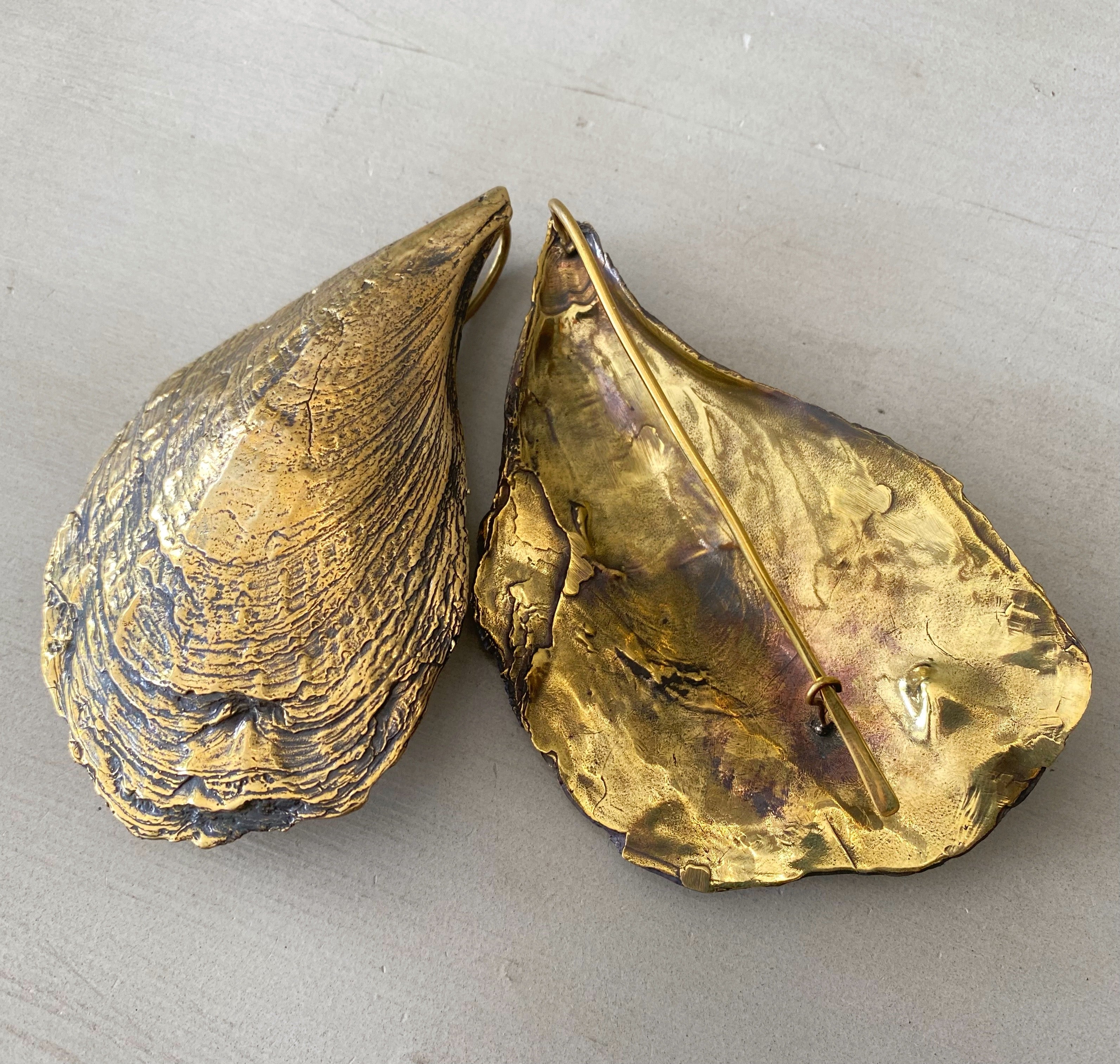 Oyster Shell Weights Brass