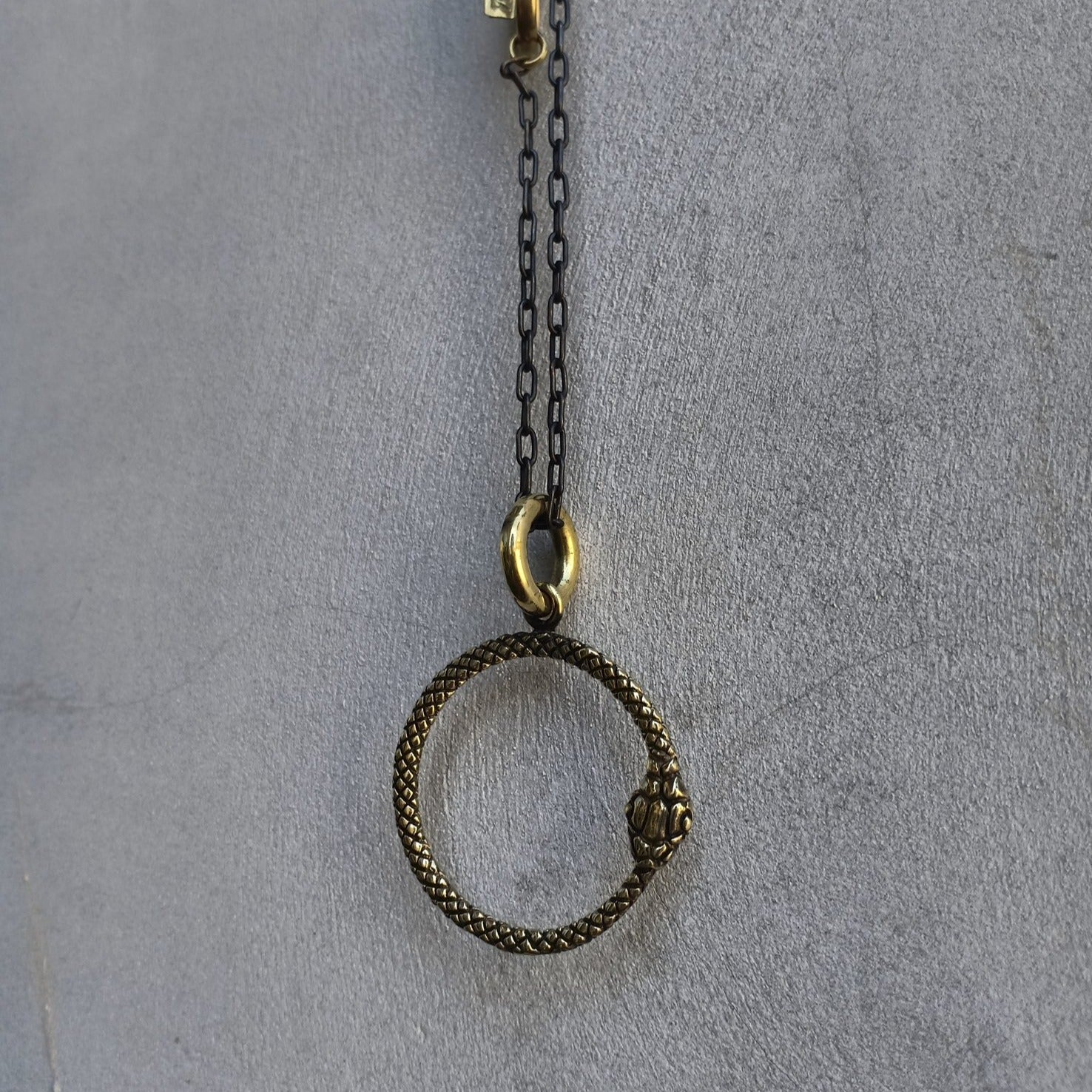 Snake Pendant Brass - eleven44