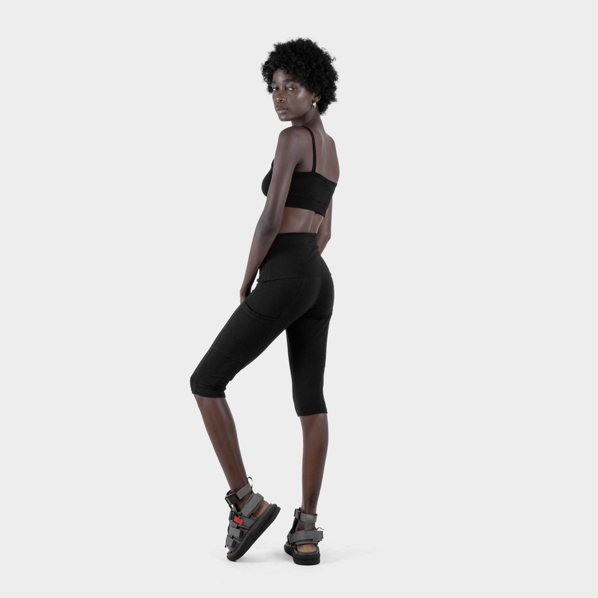 Black High Waist Crop Legging - eleven44