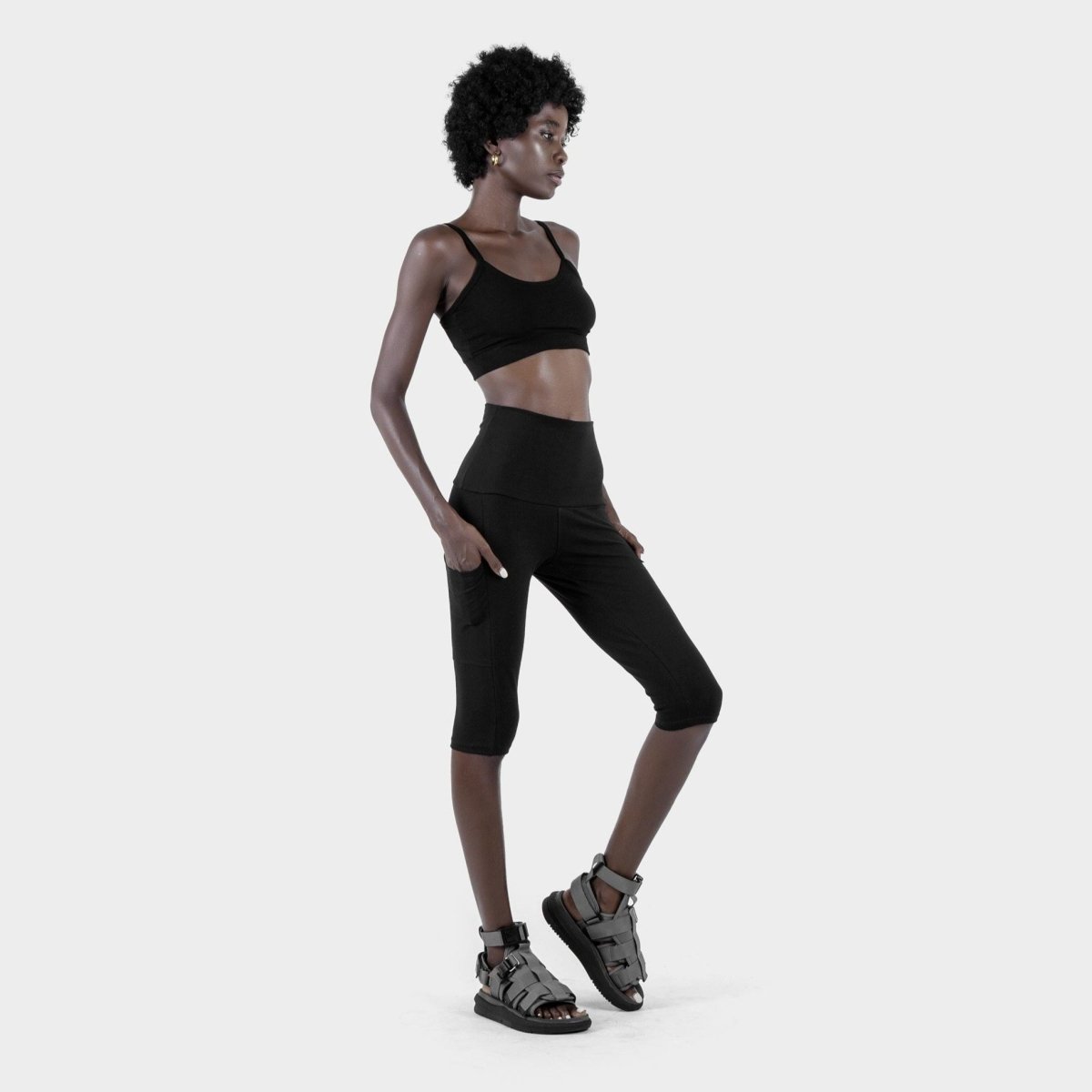 Black High Waist Crop Legging - eleven44