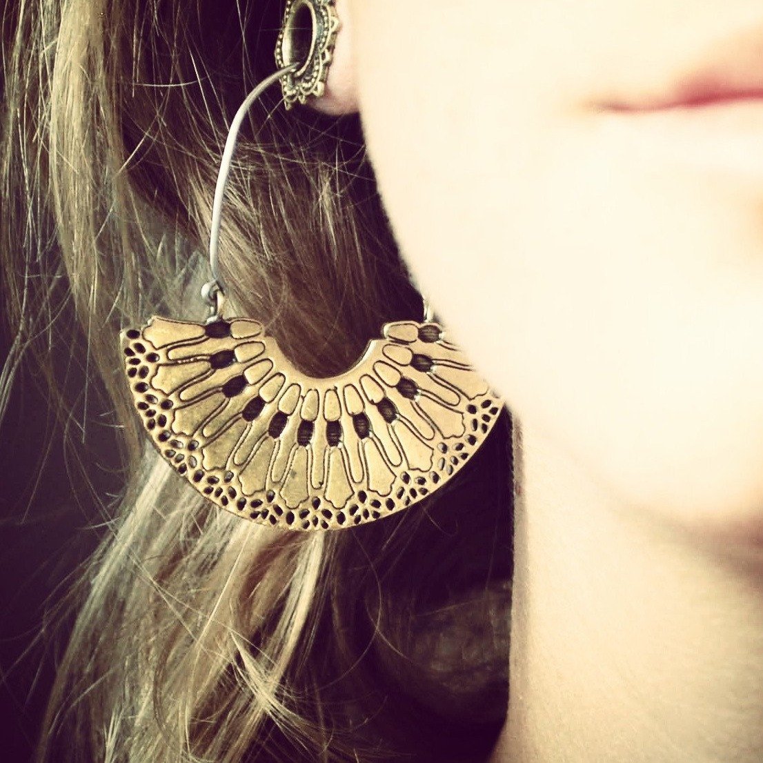 Cellular Hoops Brass - eleven44