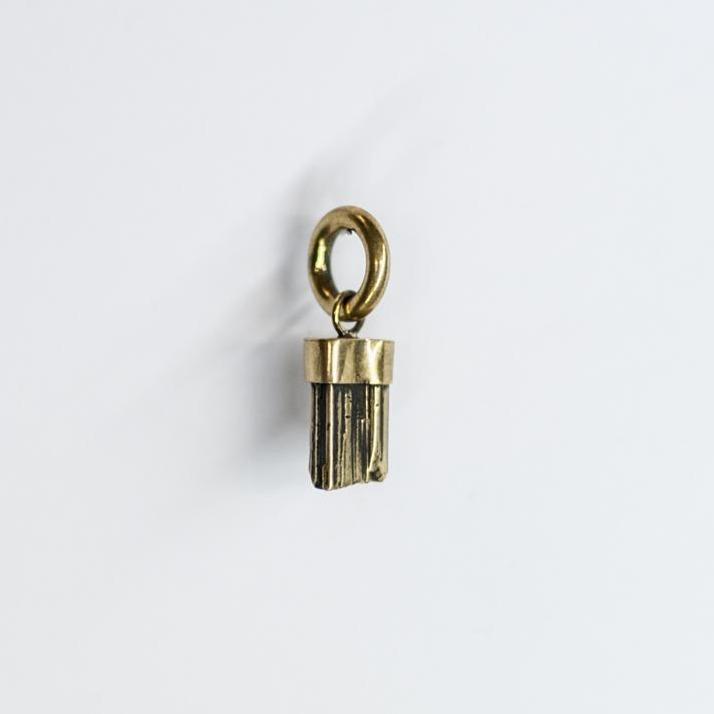 Crystal Pendant Brass - eleven44