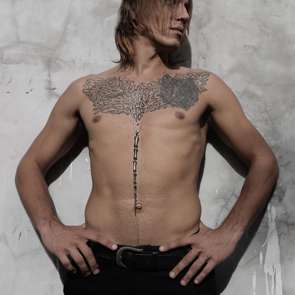 Mens Horse Tail Bone Pendant & Chain Silver - eleven44