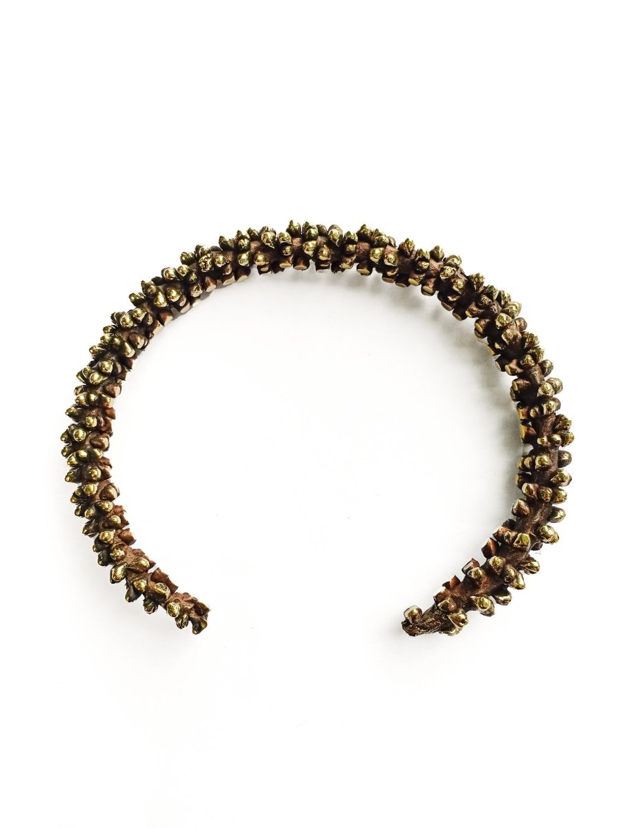 Palm Pod Cuff Brass - eleven44