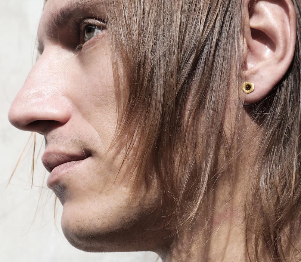 Pentagonal Tunnels 22K Gold Plated - eleven44
