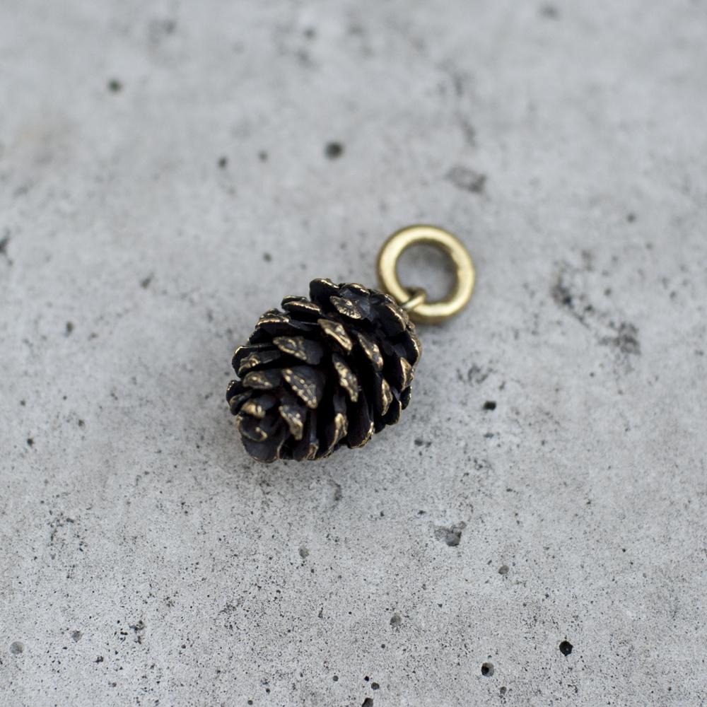 Pine Cone Pendant & Chain - eleven44