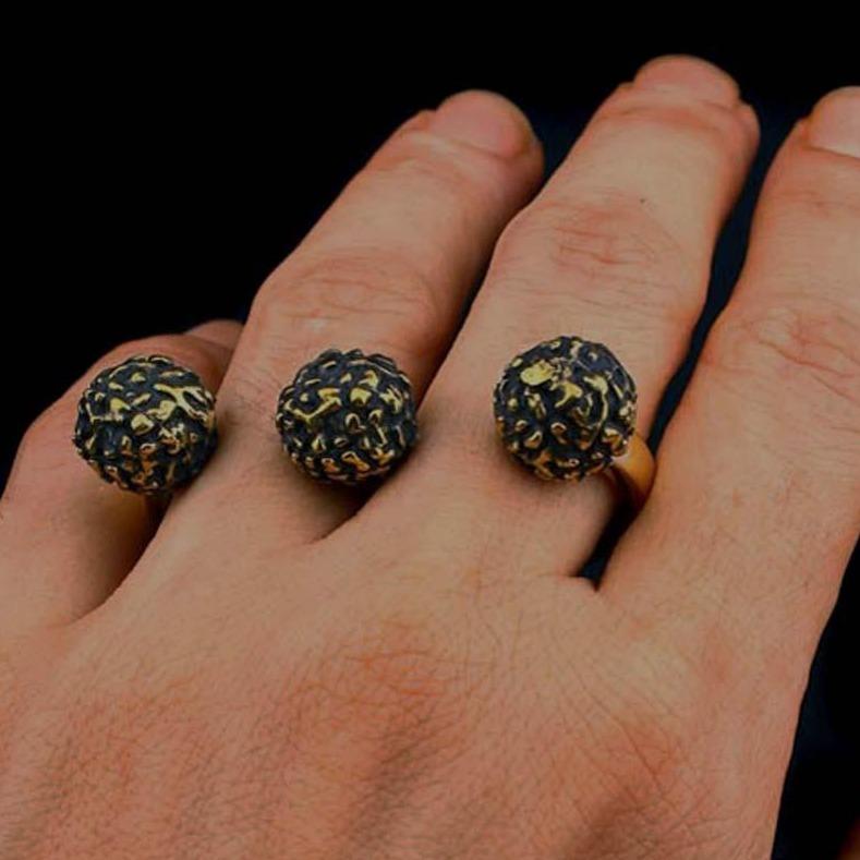 Rudra 3 Finger Ring Gold - eleven44