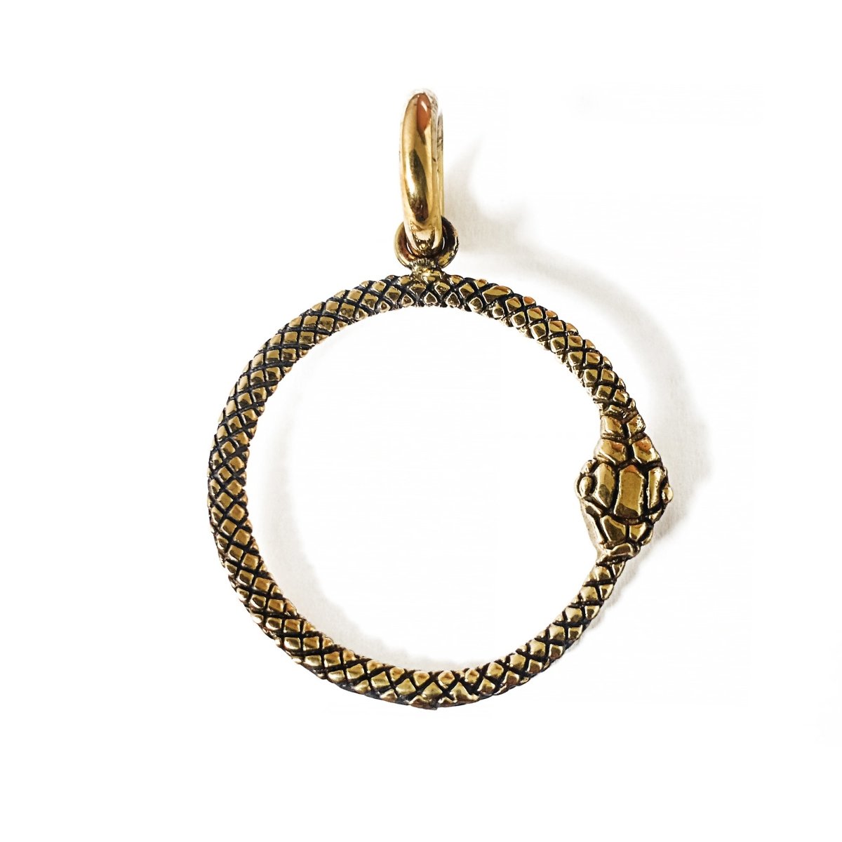Snake Pendant Brass - eleven44