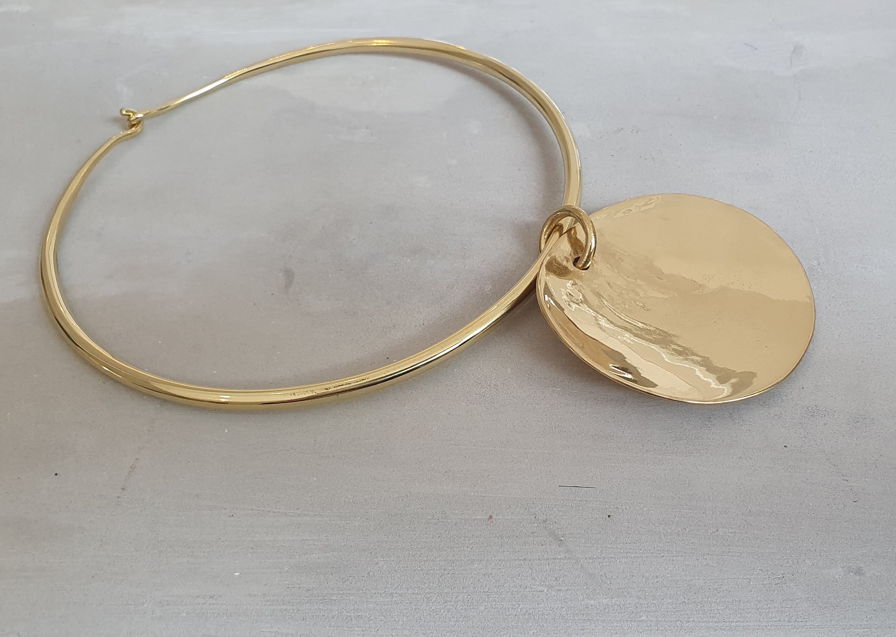 Big Circle Pendant Hi Polish Brass