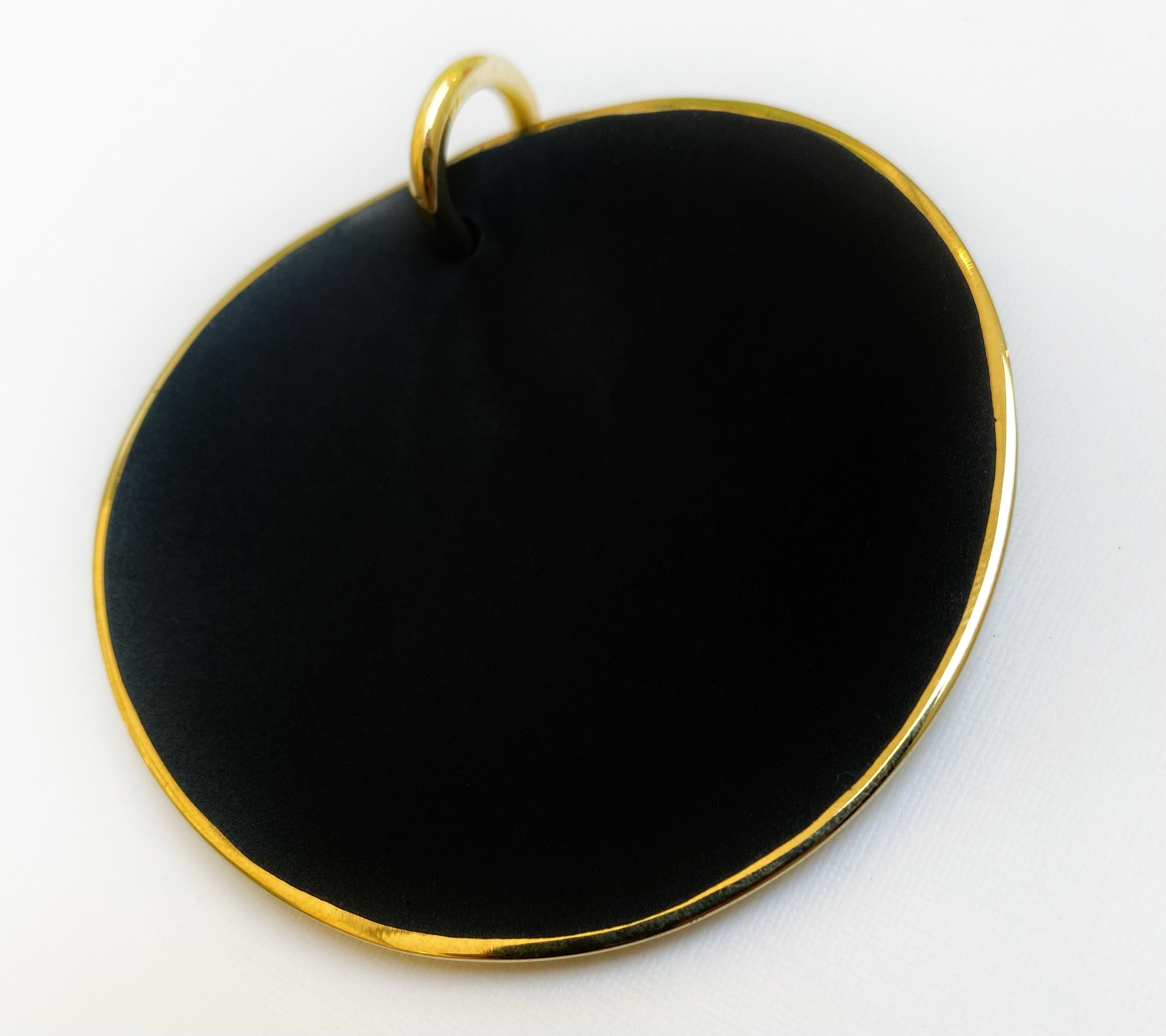 Big Circle Pendant Brass Oxide