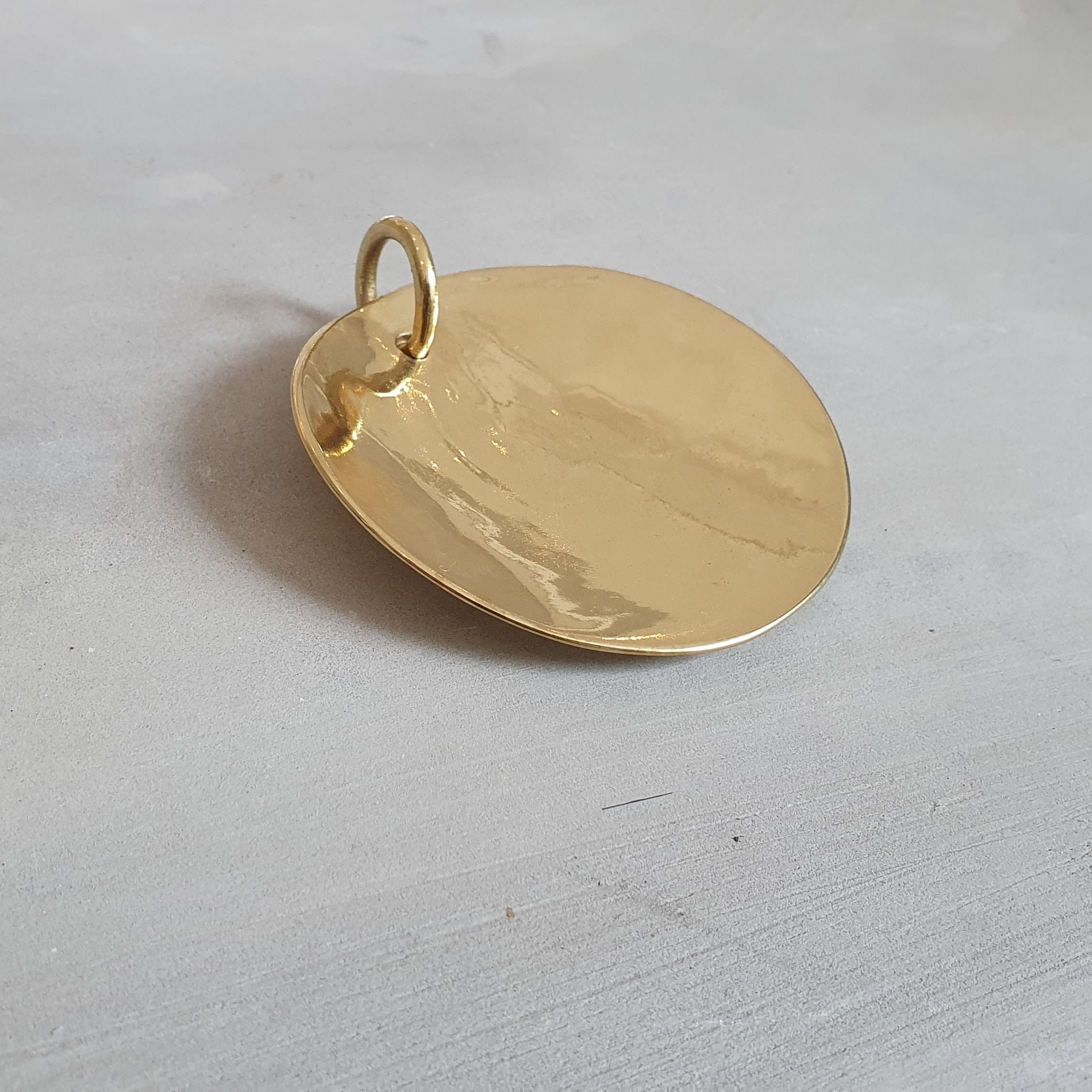 Big Circle Pendant Hi Polish Brass