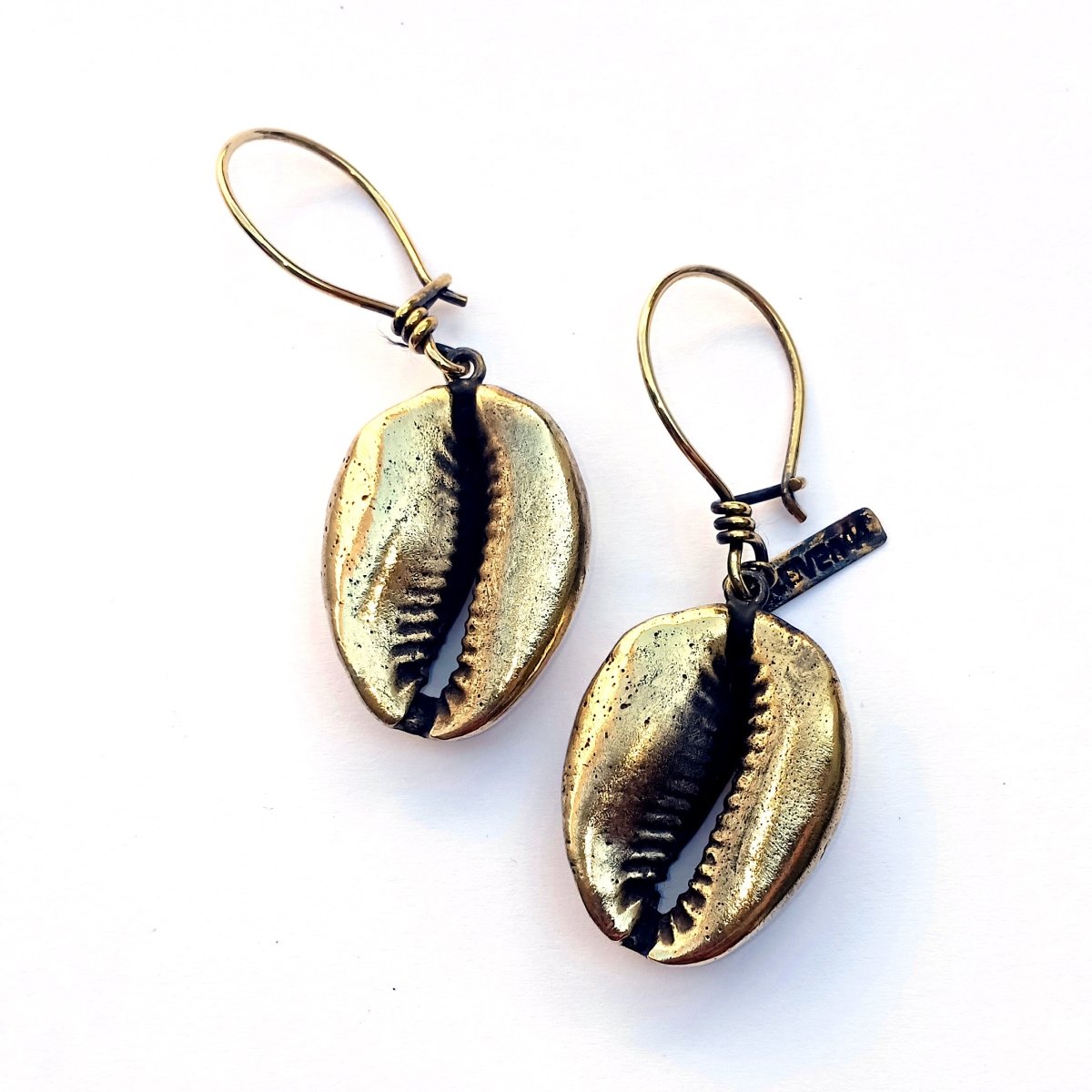 Cowrie Shell Earring - eleven44