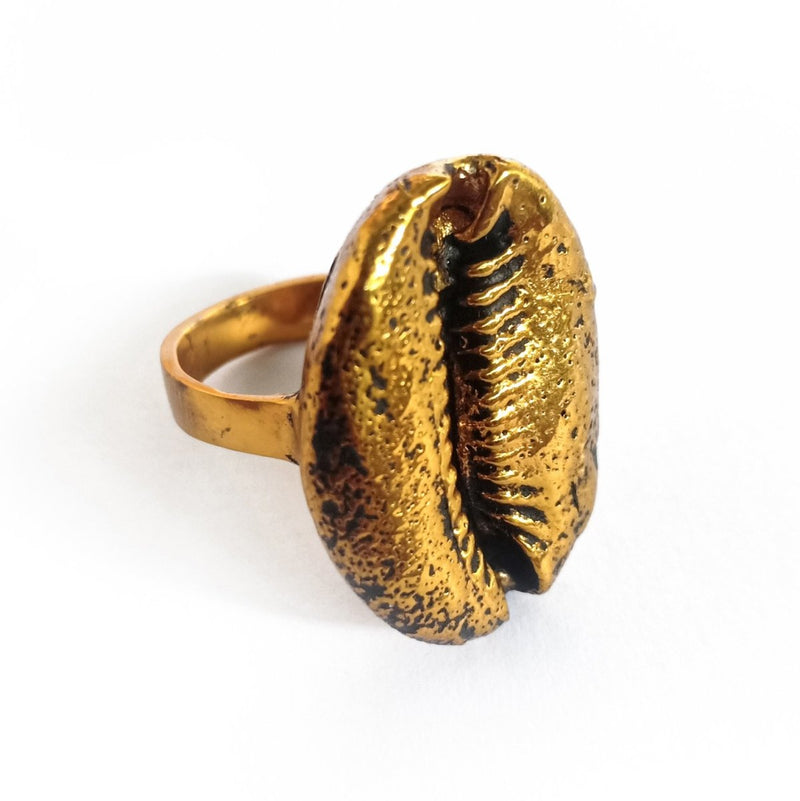 Cowrie Shell Ring Gold - eleven44