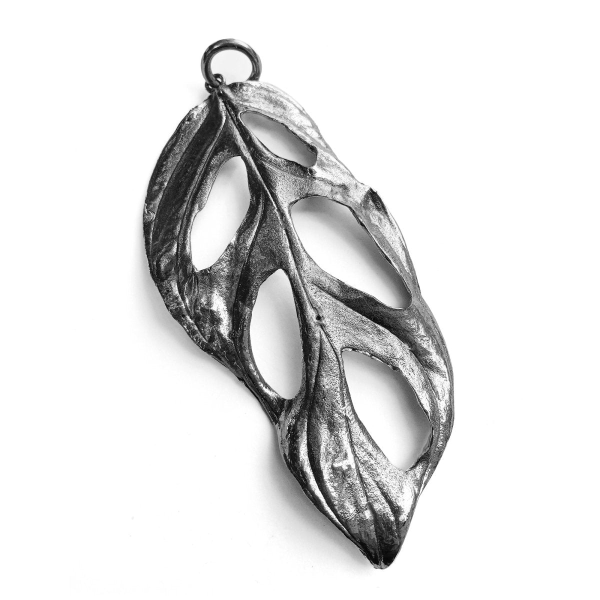 Leaf Pendant Sterling Silver Chain - eleven44