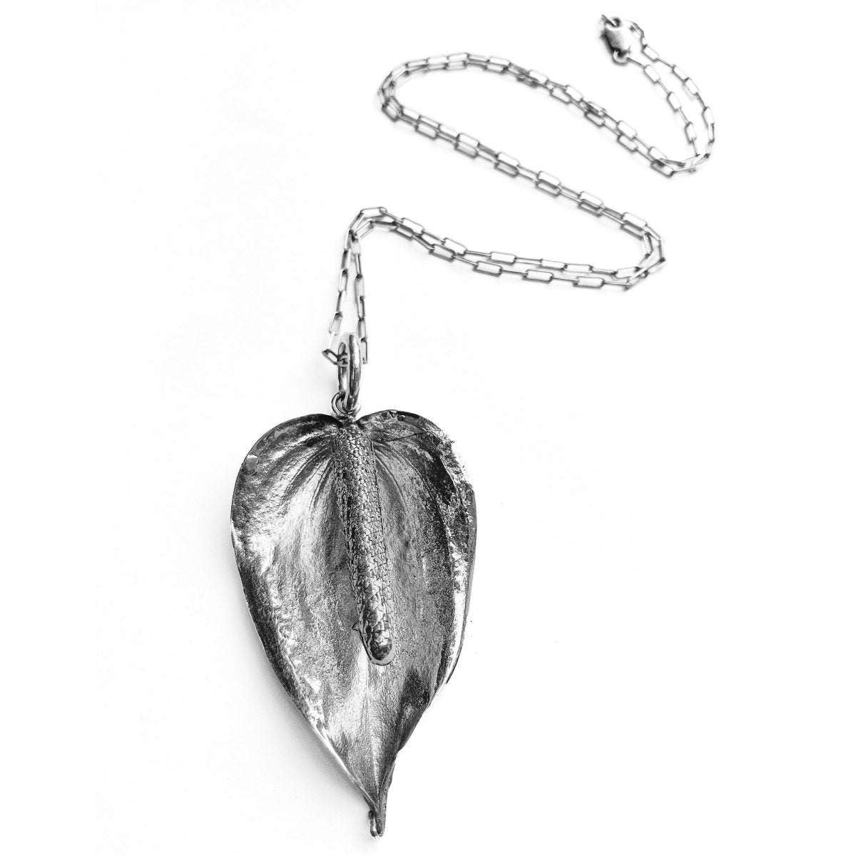 Lily Pendant Sterling Silver Chain - eleven44