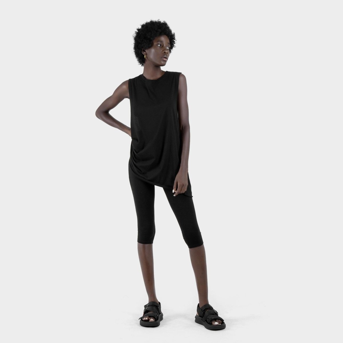 Muscle Tee Black Organic Cotton - eleven44