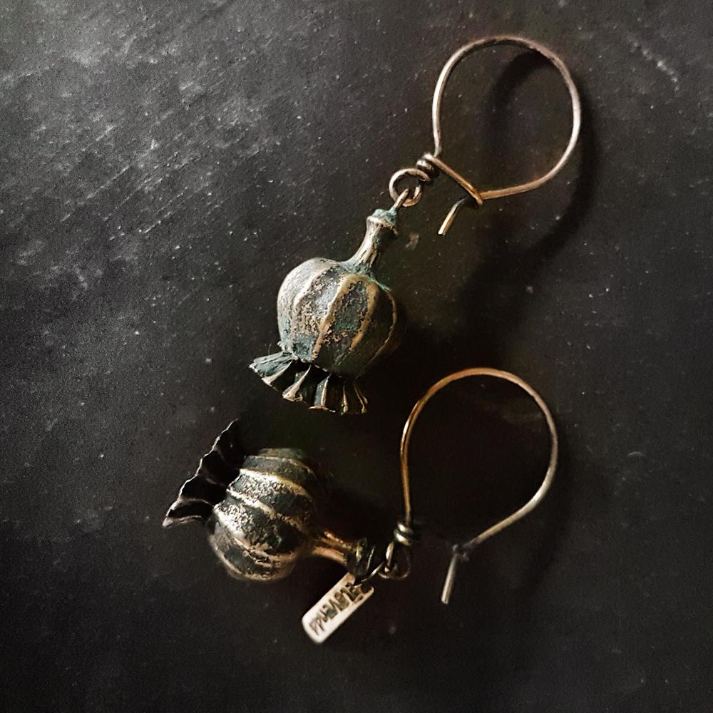 Poppy Pod Earrings - eleven44