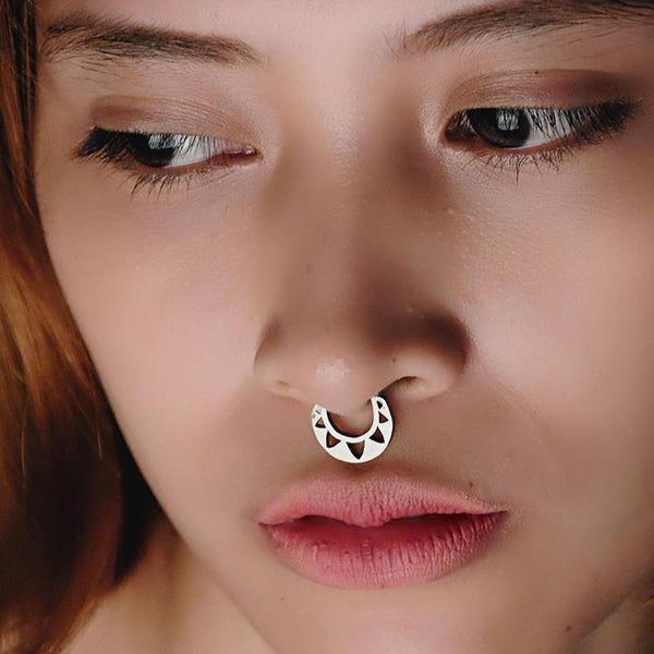 Triangle Septum Sterling Silver - eleven44